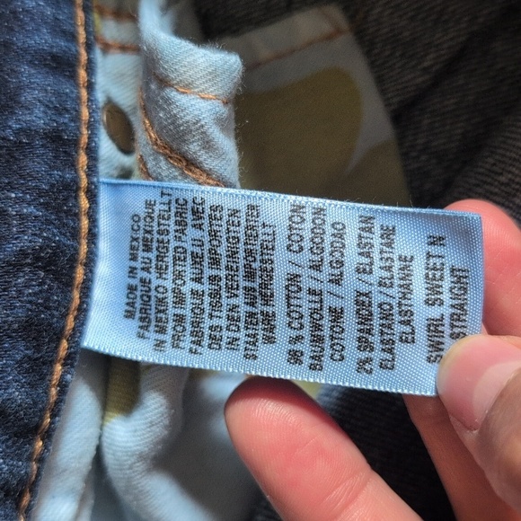 Lucky Brand Sweet N Straight Jeans Size 6/28 - Picture 9 of 9